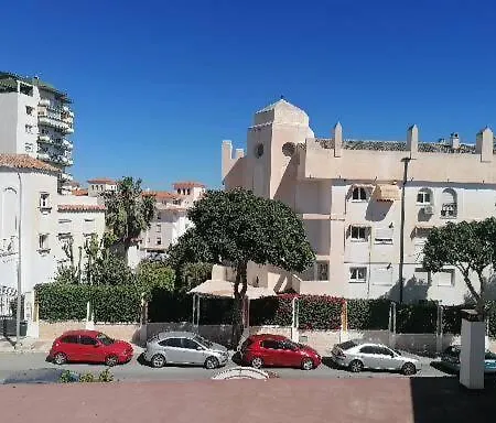 Carihuela Playa, Acogedor, Wifi Y Fibra Optica Torremolinos