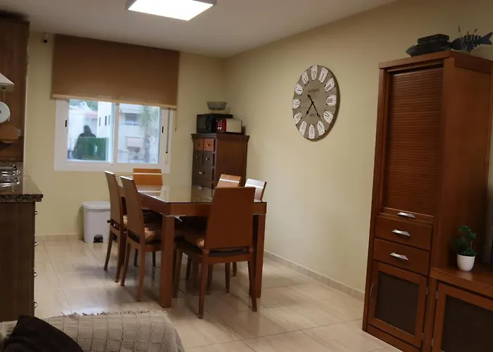 Апартаменти Carihuela Playa, Acogedor, Wifi Y Fibra Optica